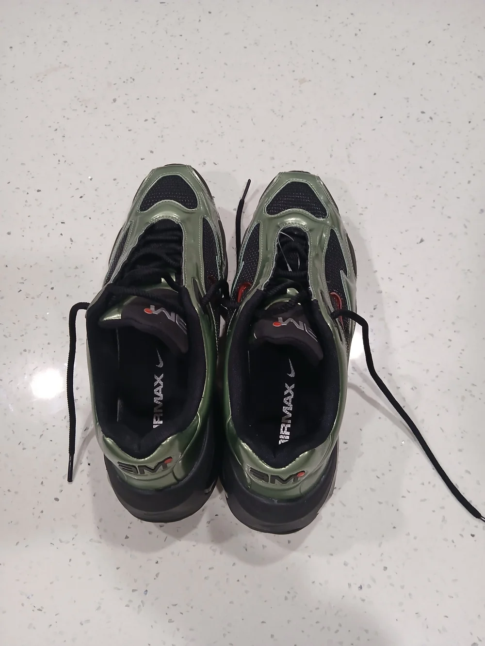 Size 9 - Nike Air Max Muse Metallic Oil Green W